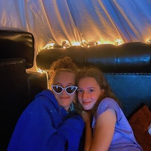 Meet your Posher, Mary